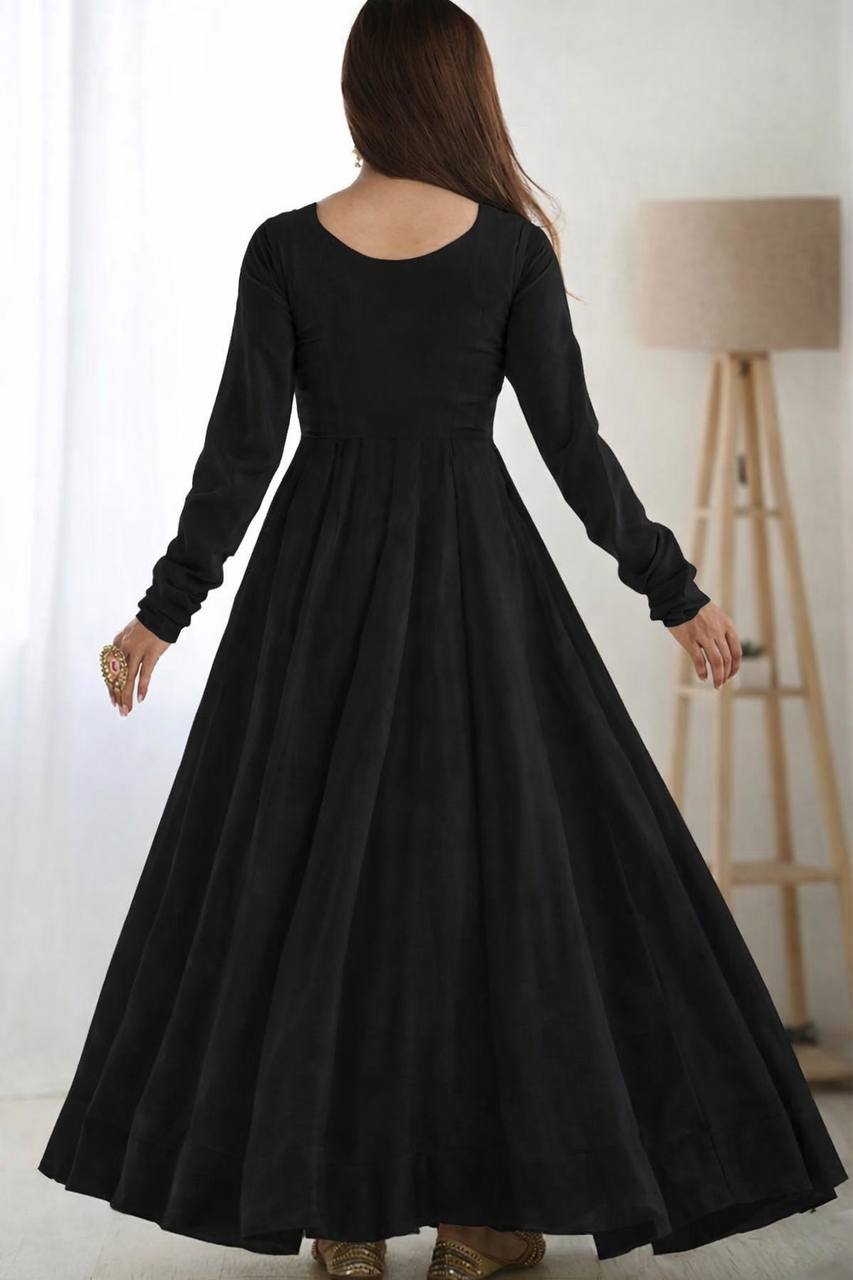 Elegant Georgette Anarkali Set