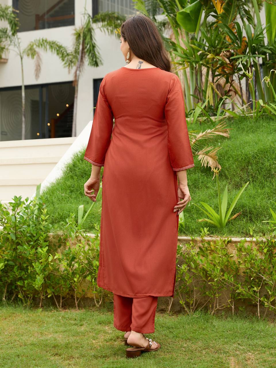 Women’s Rayon Embroidered Kurta Set