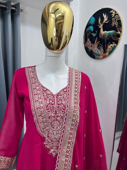 Embroidered Blooming Fox Georgette Gown Set