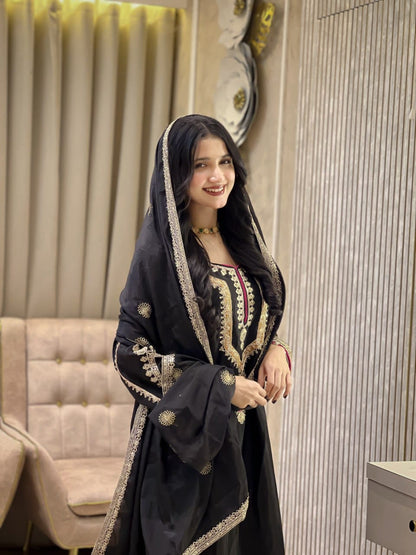 Elegant Embroidered Chinon Silk Suit Set