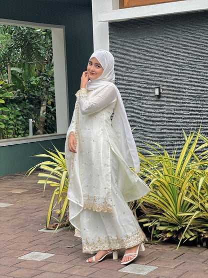 Elegant Embroidered Chinon Silk Suit Set