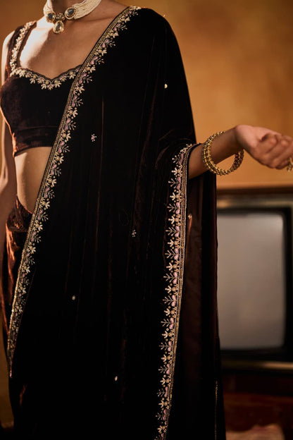 Veloura Royale Velvet Embroidered Saree