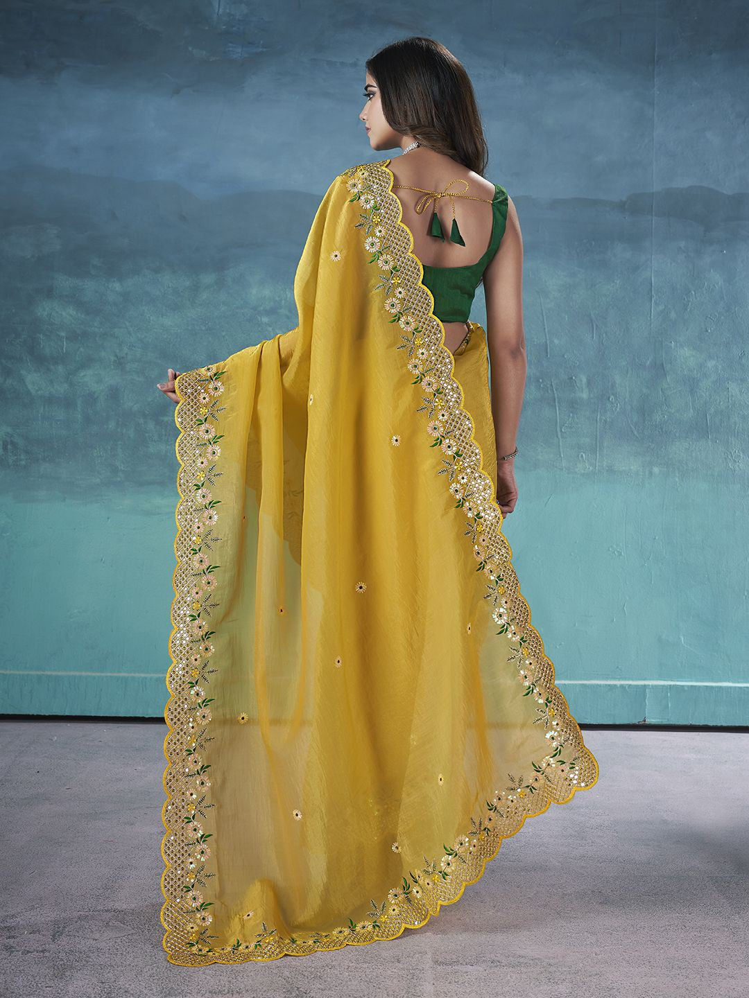 Aarohi Gold Crunchy Silk Saree