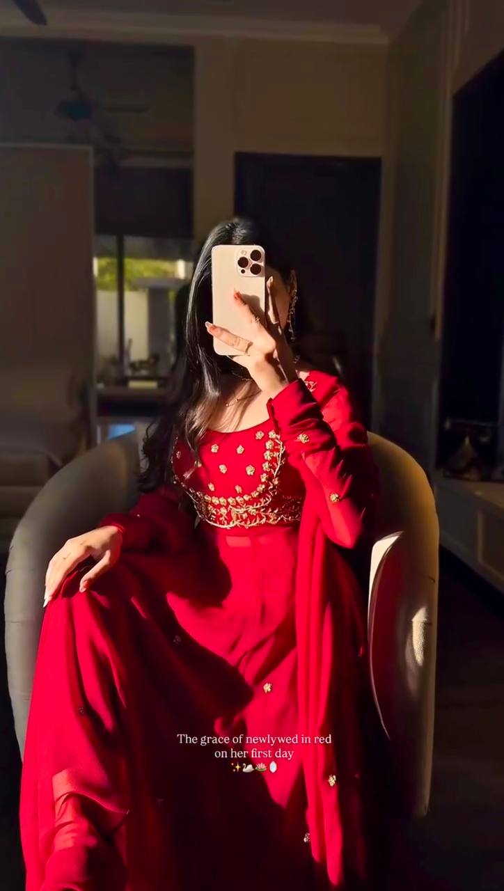 Arwina Heavy Faux Georgette Top & Pent Set