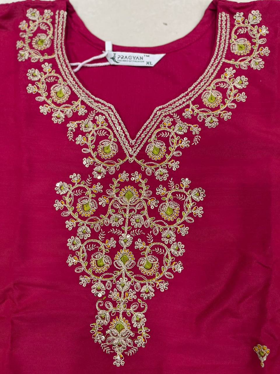 Straight Cut 3 Pcs Suit Set