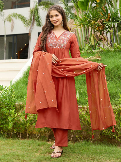 Women’s Rayon Embroidered Kurta Set
