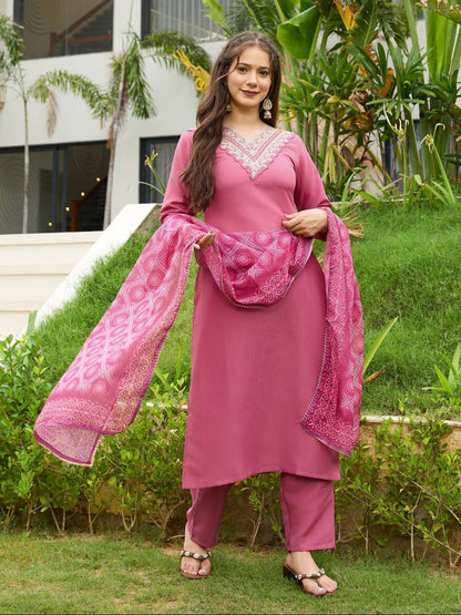 Women’s Rayon Embroidered Kurta Set – Gajri