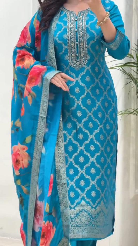 Banarasi Kurti Pant Set with Dupatta & Pearl Bracelet