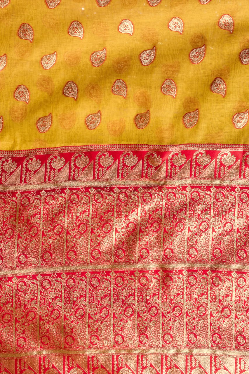 Fancy Modal Saree with Banarasi Zari & Zhallar