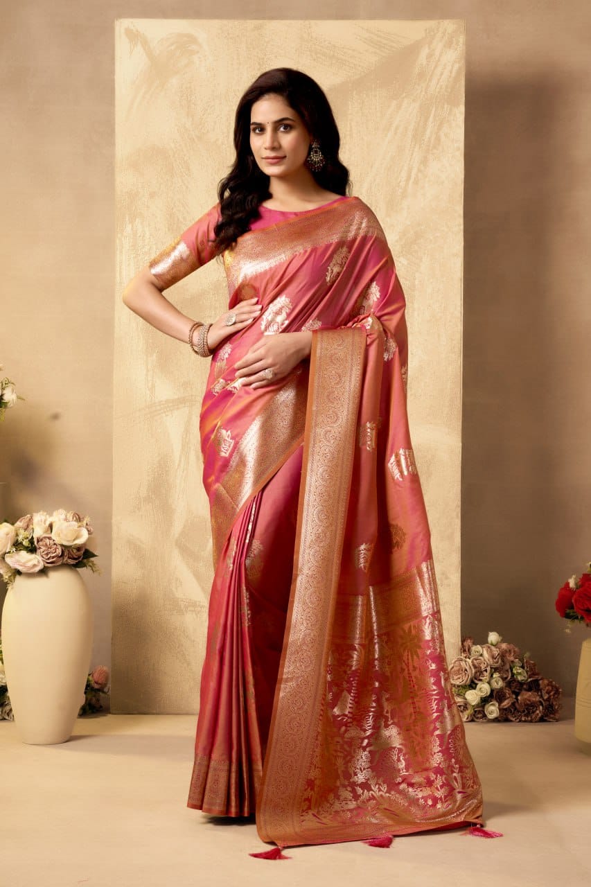 Rich Pallu Silk Saree with Jacquard Weaving & Zhallar
