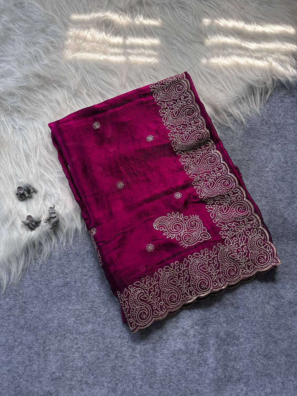Fandy Silk Saree with Butti & Embroidered Border