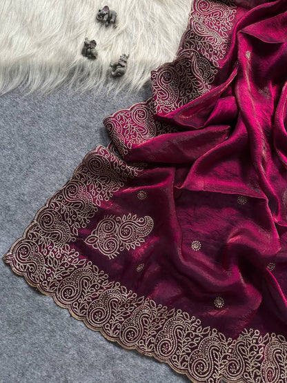 Fandy Silk Saree with Butti & Embroidered Border