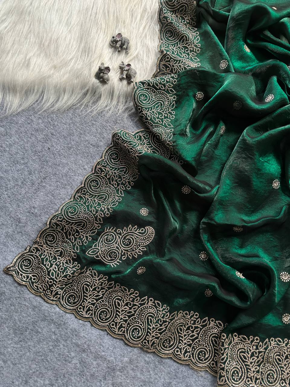 Fandy Silk Saree with Butti & Embroidered Border