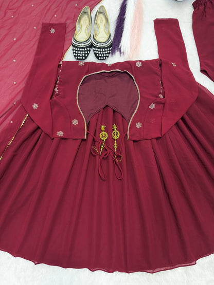 Faux Georgette Handwork Gown Set