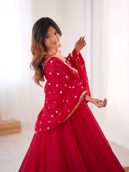 Crunchy Silk Flared Gown Set