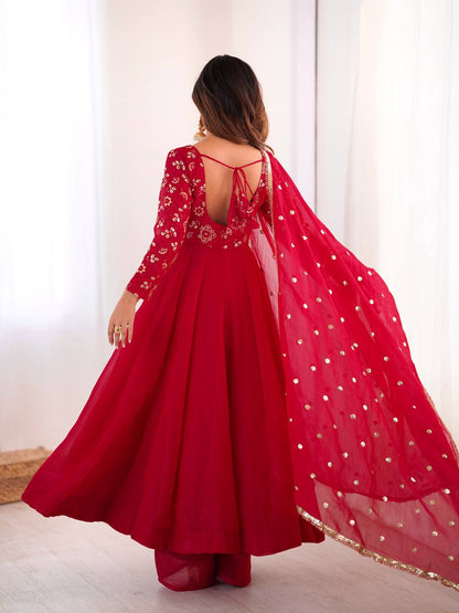Crunchy Silk Flared Gown Set