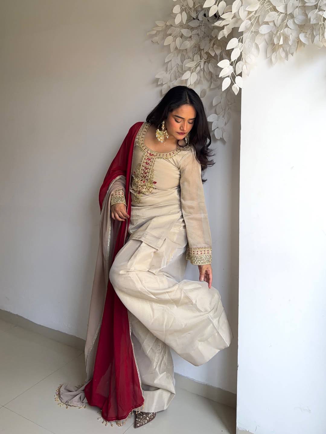 Fox Georgette Cutwork Set