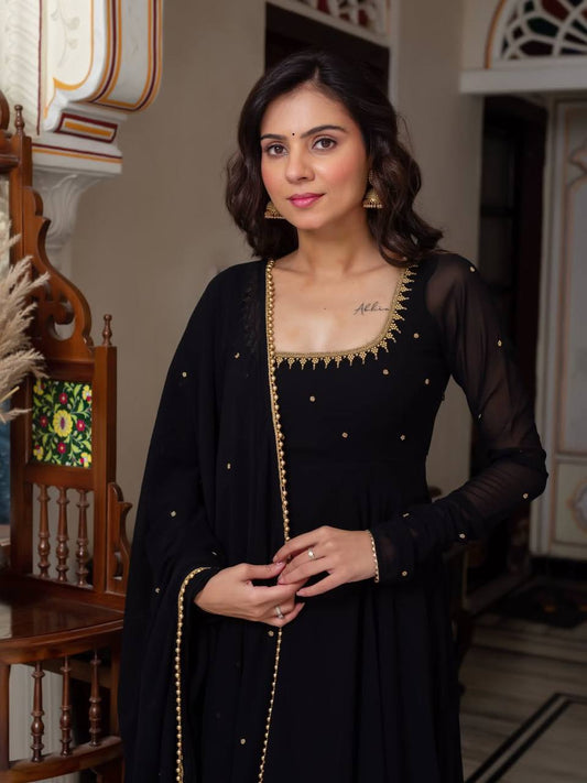 Blooming Zari Embroidered Suit Set