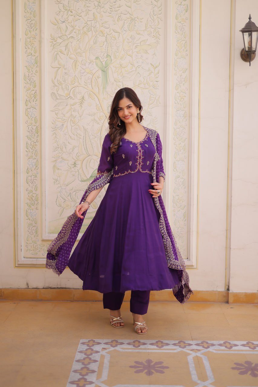 Mul Chanderi Embroidered Gown Set