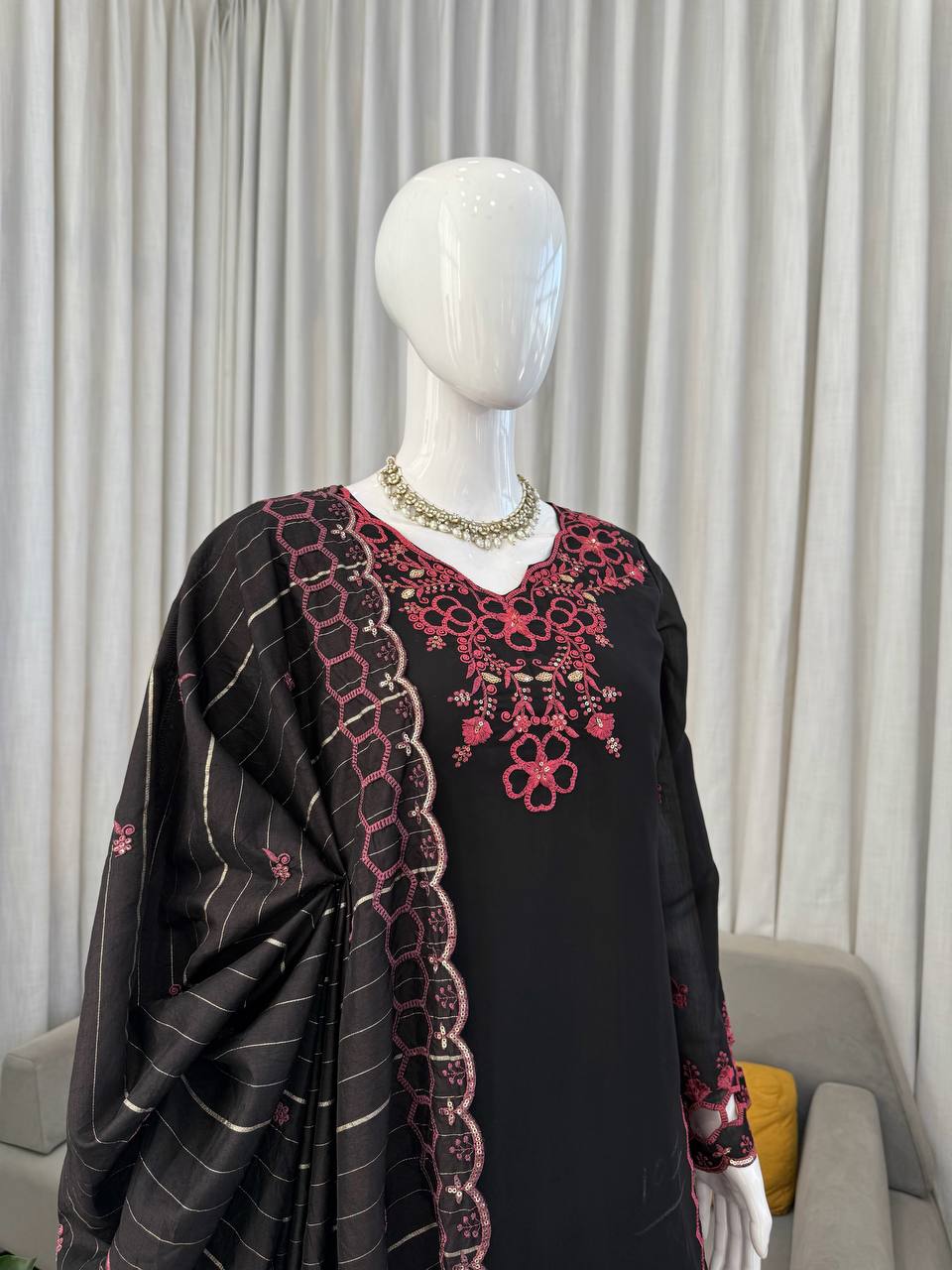 Mul Chanderi Farshi Suit Set