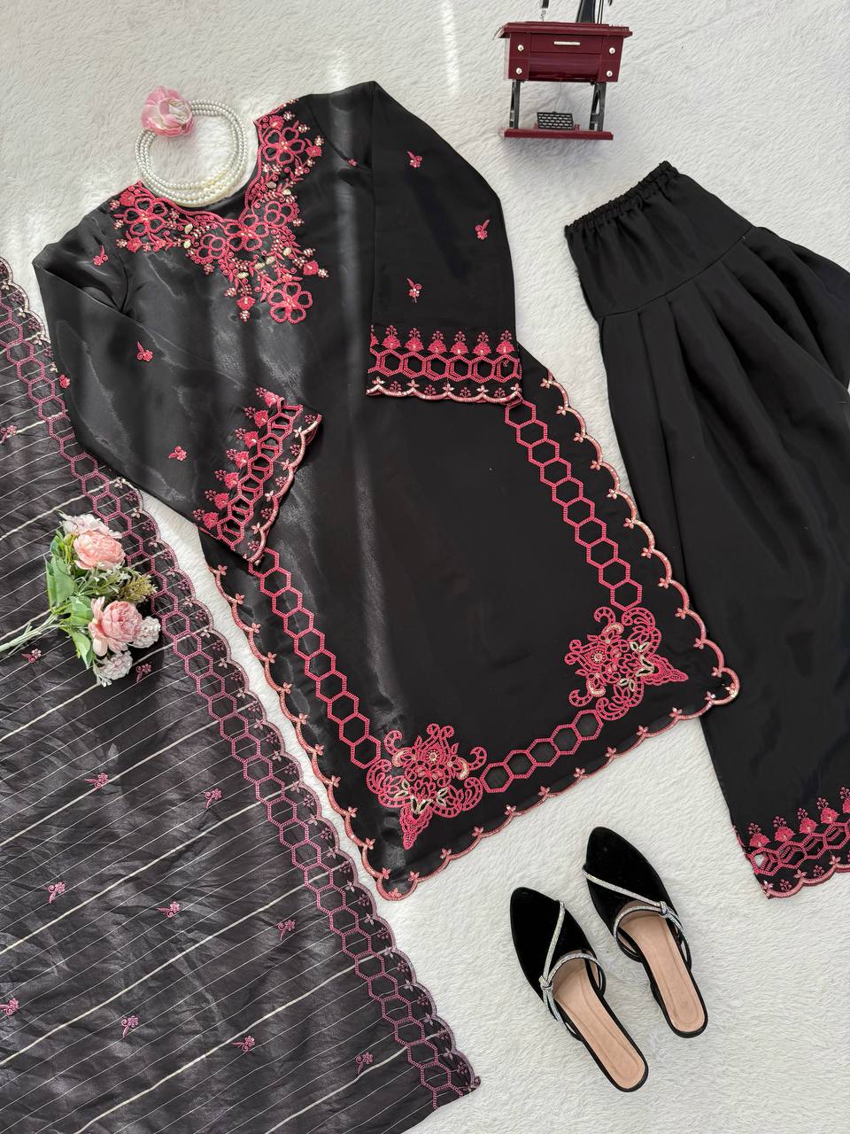 Mul Chanderi Farshi Suit Set