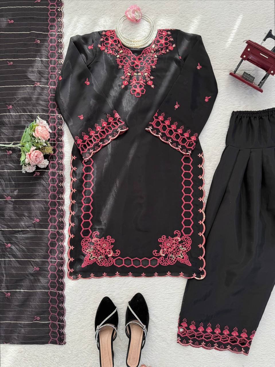 Mul Chanderi Farshi Suit Set