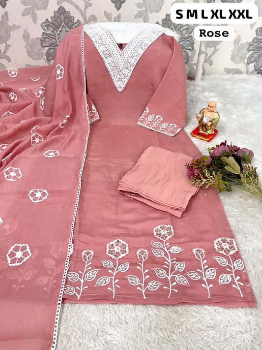 ROSE Embroidered Suit Set