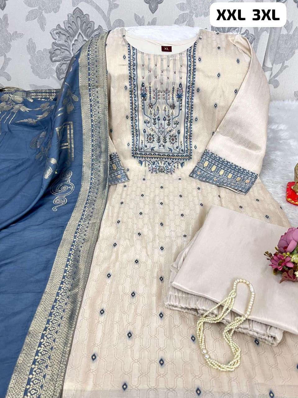 Simmer Jacquard Silk Handwork Suit Set
