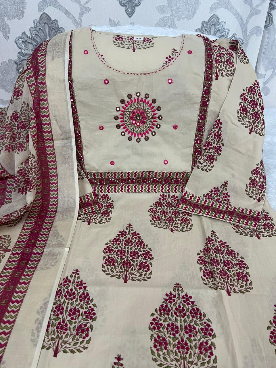 Pure Mul Cotton Embroidered Plus Size Suit Set