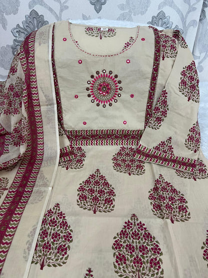 Pure Mul Cotton Embroidered Plus Size Suit Set