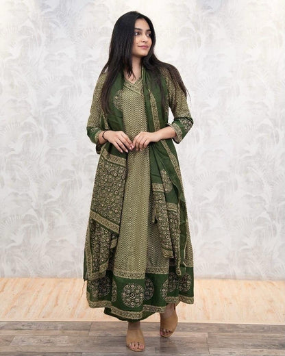 Premium Cotton Zig-Zag Angrakha Style Anarkali Set