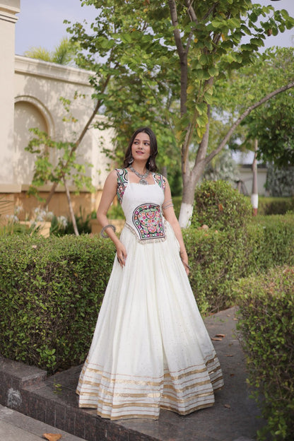 14KG Reyon Mukesh Work Lehenga Choli