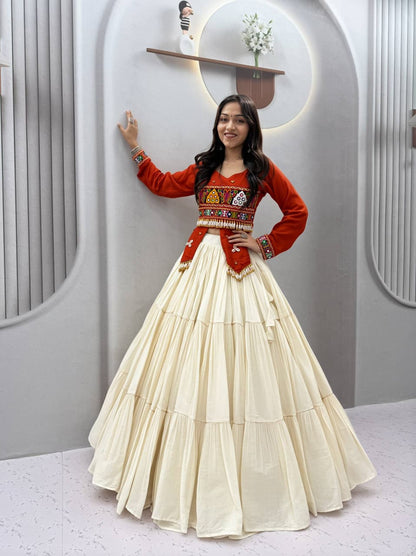 Pure Kora Cotton 9 Meter Big Flair Gamthi Lehenga Set