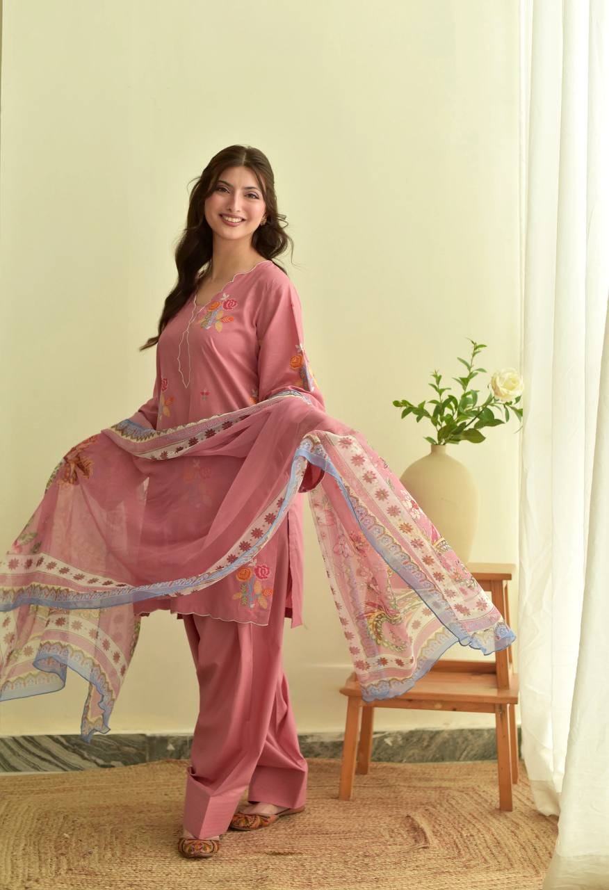 Mul Chanderi Embroidered Set