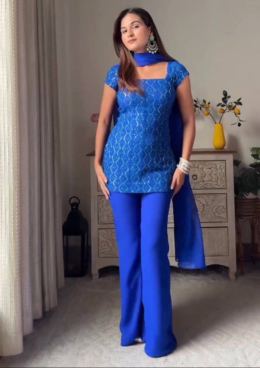 Arwina Faux Georgette Top & Bootcut Pent Set